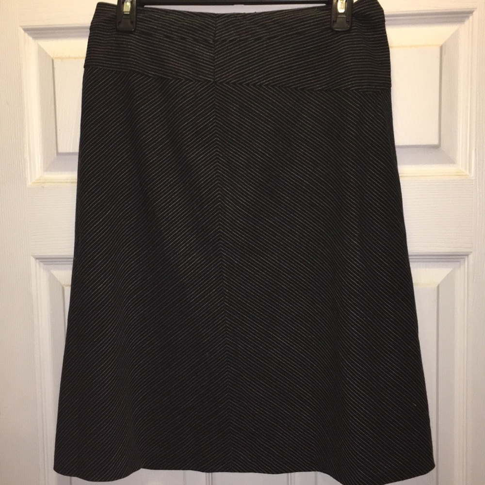 i.e. skirt Sz 10